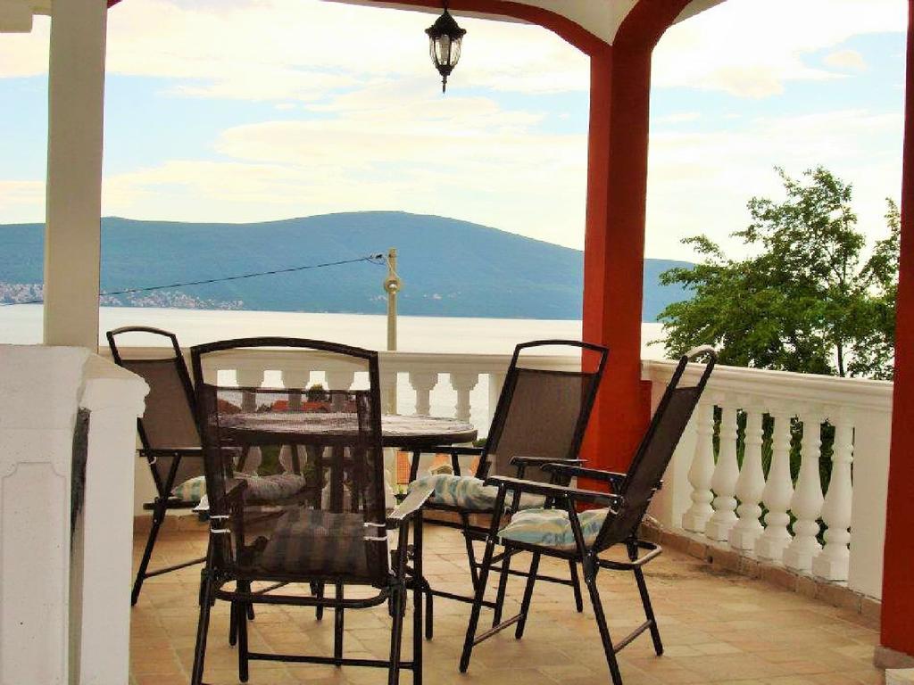 Villa Lastva Apartments Tivat Zimmer foto